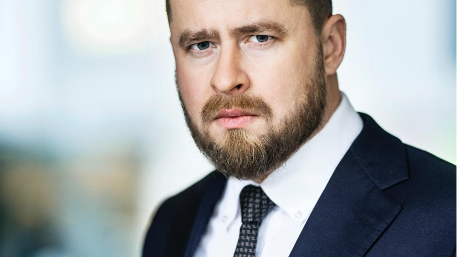 ČNB v zrcadle BoE: Michlův technologický majstrštyk v souladu s globální strategií BIS
